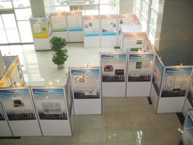 青岛折叠屏风租赁，青岛折叠展墙租赁，青岛展览标摊展板租赁出租